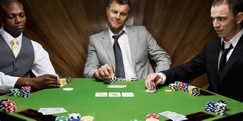 Verificação de poker de mesa